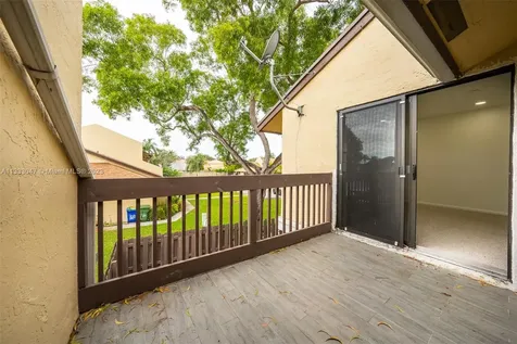 290 SW 97th Avenue Pembroke Pines FL 33025