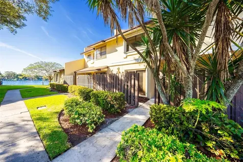 290 SW 97th Avenue Pembroke Pines FL 33025