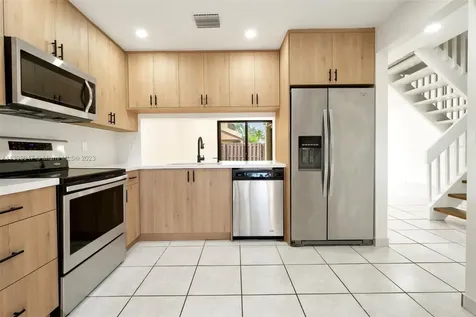 290 SW 97th Avenue Pembroke Pines FL 33025