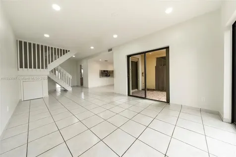 290 SW 97th Avenue Pembroke Pines FL 33025