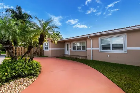 333 SE 3rd Avenue Dania Beach FL 33004