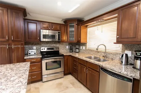 333 SE 3rd Avenue Dania Beach FL 33004