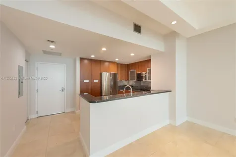 7901 Hispanola Avenue North Bay Village FL 33141