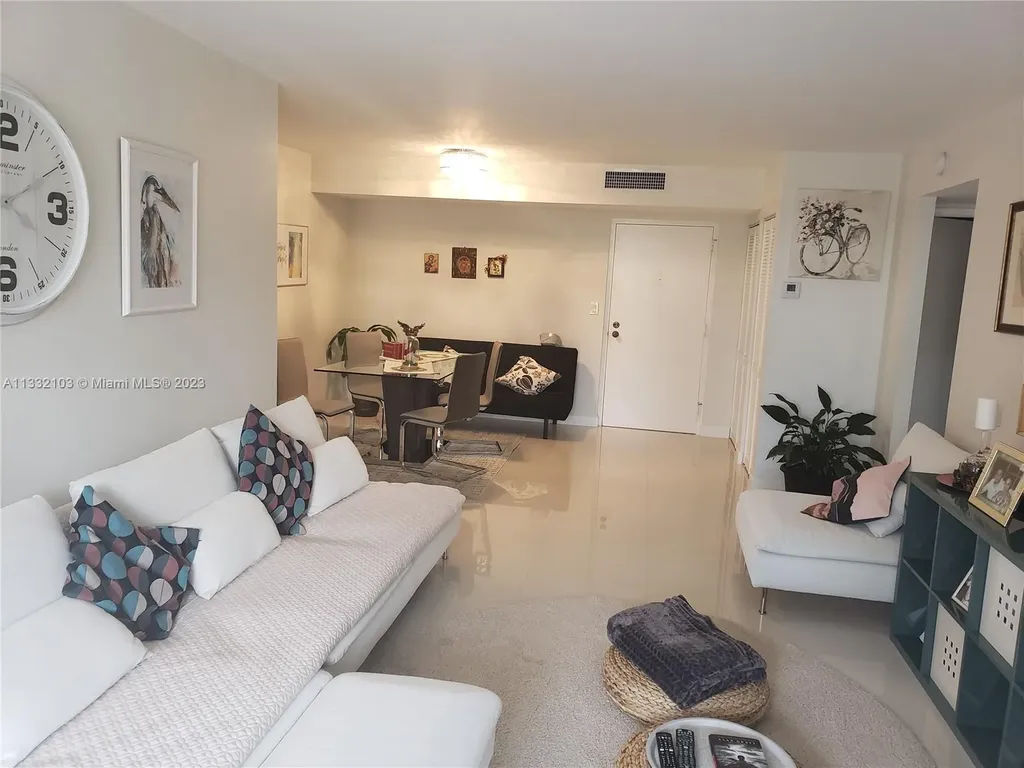 290 174th Street Sunny Isles Beach FL 33160