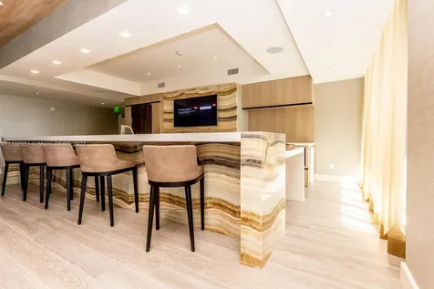 2960 NE 207th Street Aventura FL 33180