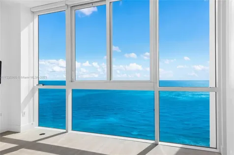 50 S Pointe Drive Miami Beach FL 33139