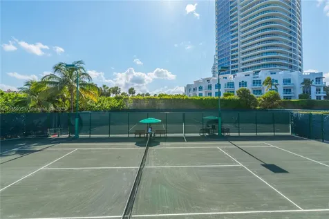 50 S Pointe Drive Miami Beach FL 33139