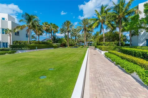 50 S Pointe Drive Miami Beach FL 33139