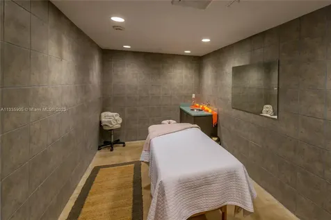 50 S Pointe Drive Miami Beach FL 33139