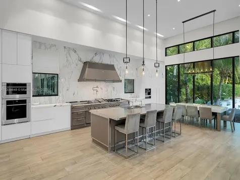 9505 SW 63rd Court Pinecrest FL 33156