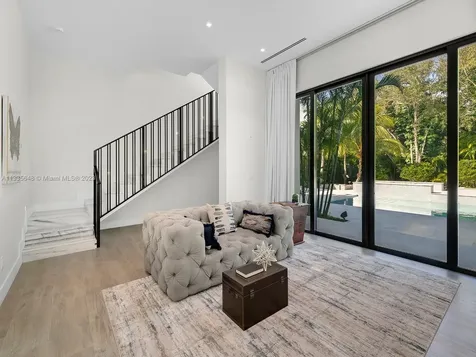 9505 SW 63rd Court Pinecrest FL 33156