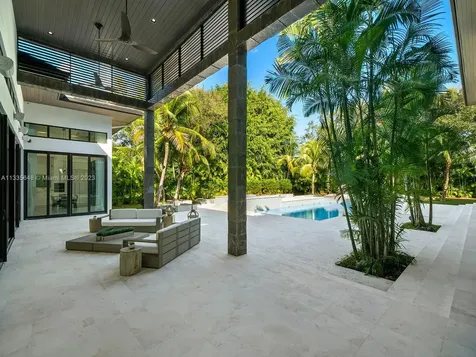 9505 SW 63rd Court Pinecrest FL 33156