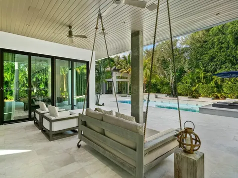 9505 SW 63rd Court Pinecrest FL 33156