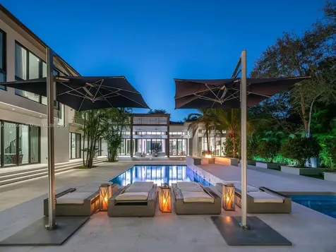 9505 SW 63rd Court Pinecrest FL 33156