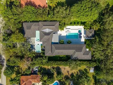 9505 SW 63rd Court Pinecrest FL 33156