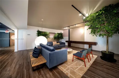 804 NW 21st Terrace Miami FL 33127