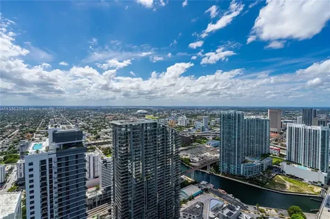 801 S Miami Avenue Miami FL 33130