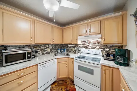 316 Pine Ridge Circle Green Acres FL 33463