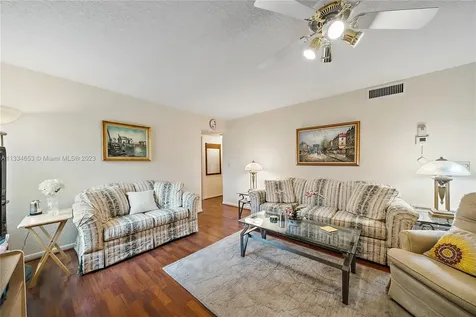 316 Pine Ridge Circle Green Acres FL 33463