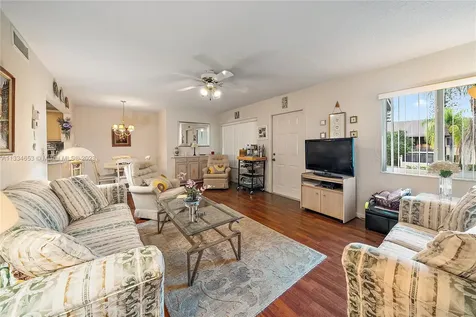 316 Pine Ridge Circle Green Acres FL 33463
