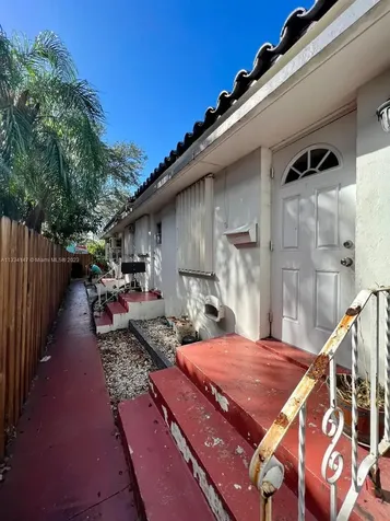 1738 Adams Street Hollywood FL 33020
