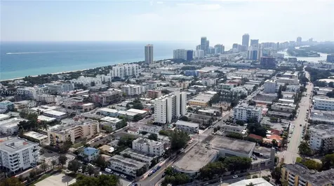 7925 Carlyle Avenue Miami Beach FL 33141