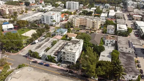 7925 Carlyle Avenue Miami Beach FL 33141