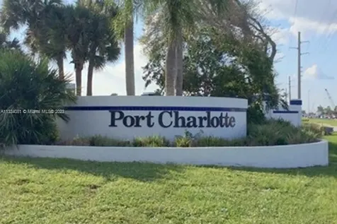 223 Salisbury Port Charlotte FL 33954