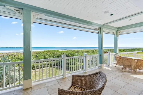 5040 Watersong Hutchinson Island FL 34949
