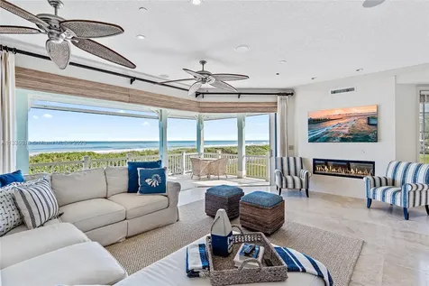 5040 Watersong Hutchinson Island FL 34949