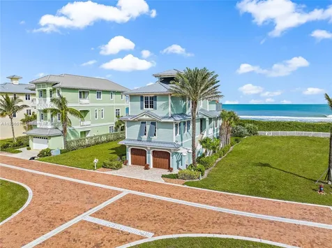 5040 Watersong Hutchinson Island FL 34949