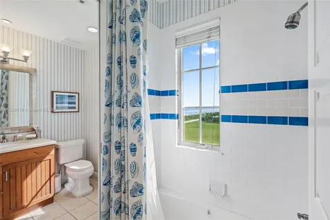 5040 Watersong Hutchinson Island FL 34949