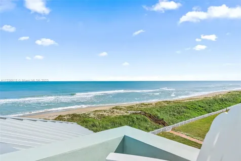 5040 Watersong Hutchinson Island FL 34949