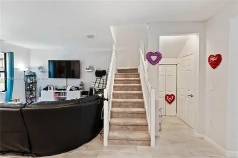 3367 W 106th Terrace Hialeah FL 33018