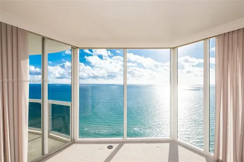 17555 Collins Avenue Sunny Isles Beach FL 33160