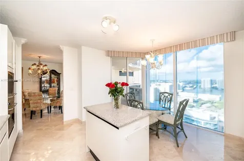 17555 Collins Avenue Sunny Isles Beach FL 33160