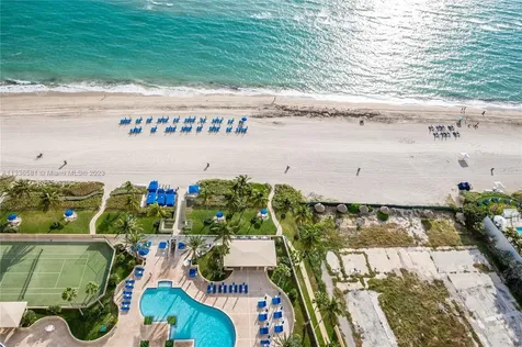 17555 Collins Avenue Sunny Isles Beach FL 33160