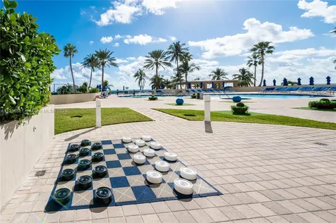17555 Collins Avenue Sunny Isles Beach FL 33160