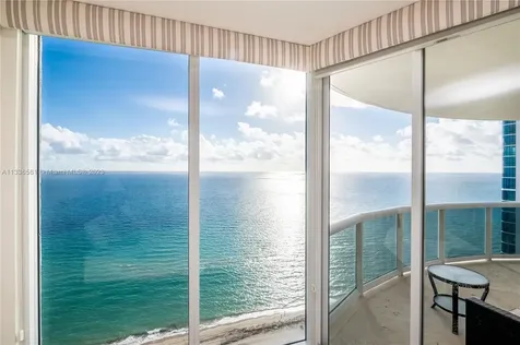 17555 Collins Avenue Sunny Isles Beach FL 33160
