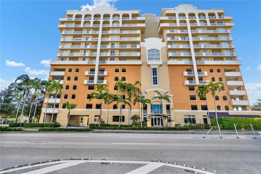 2425 SW 27th Avenue Miami FL 33145