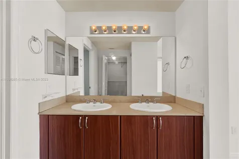 2425 SW 27th Avenue Miami FL 33145