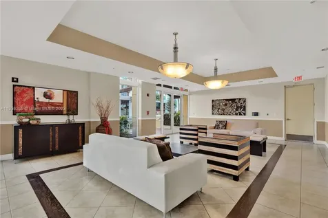 2425 SW 27th Avenue Miami FL 33145