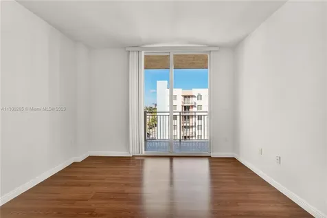 2425 SW 27th Avenue Miami FL 33145