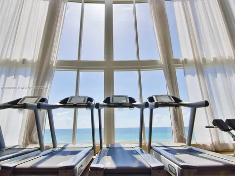 16001 Collins Avenue Sunny Isles Beach FL 33160