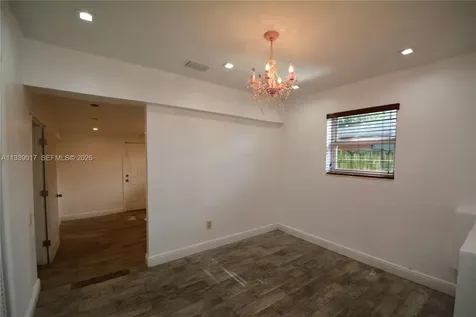 16921 NE 6th Avenue North Miami Beach FL 33162