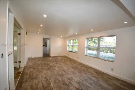 16921 NE 6th Avenue North Miami Beach FL 33162