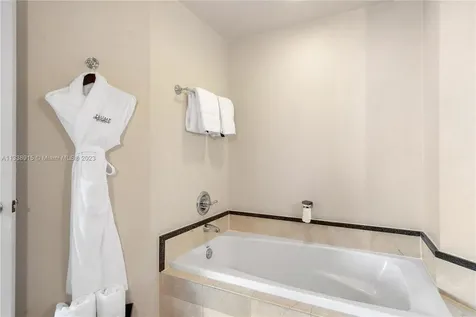 18001 Collins Avenue Sunny Isles Beach FL 33160