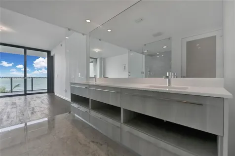 3131 NE 7th Avenue Miami FL 33137