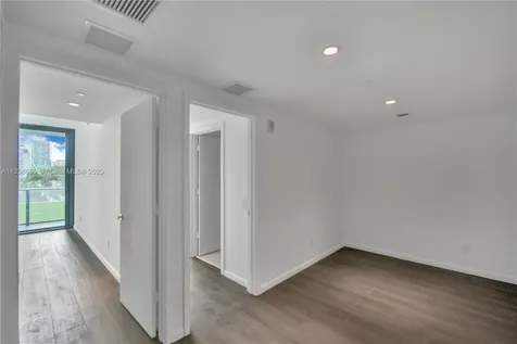 3131 NE 7th Avenue Miami FL 33137