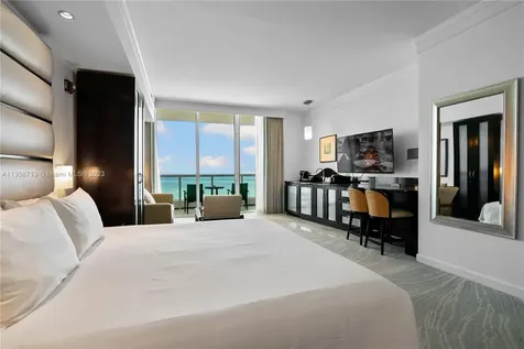 4391 Collins Avenue Miami Beach FL 33140